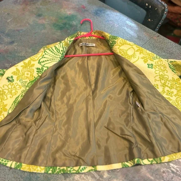 Y2K Funky Italian Blazer - Picture 6 of 14